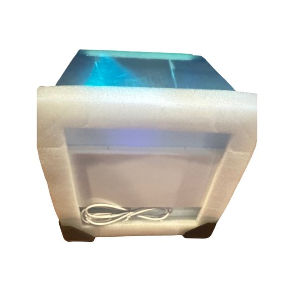 Med Sz Crystal (Polychromatic Acrylic) Magic 3D Cube LED Table Lamp ~ 9in NIB - Picture 4 of 5